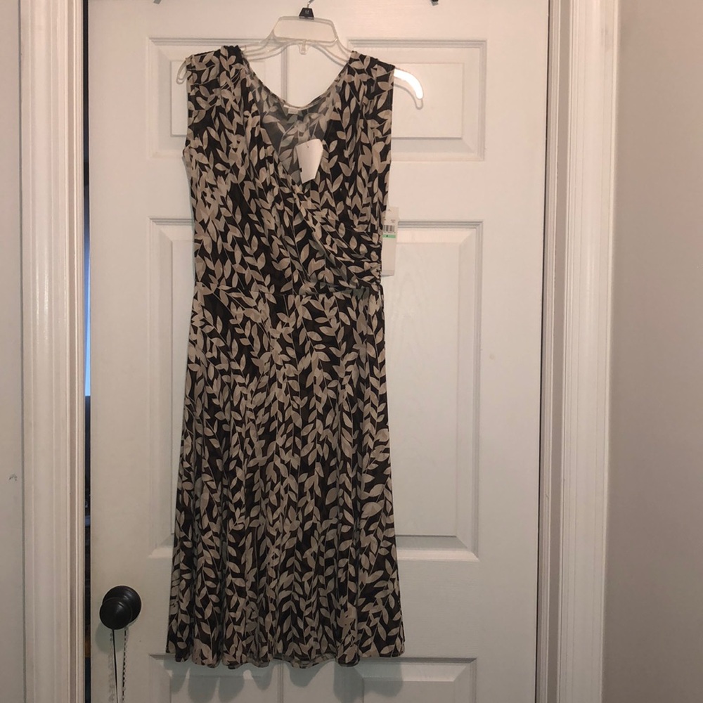 Brand New- Beautiful London Times Dress